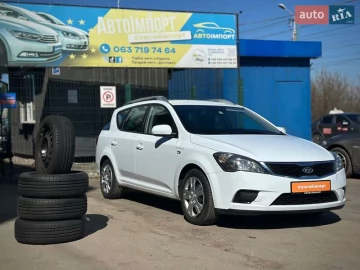 Авто KIA Ceed 2011 № 7658930