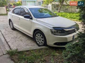 Авто Volkswagen Jetta 2013 № 7658933