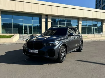 Авто BMW X5 2021 № 7659028