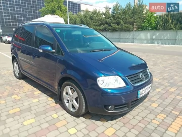 Авто Volkswagen Touran 2005 № 7659109