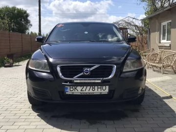 Авто Volvo V50 2007 № 7659128