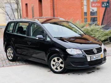 Авто Volkswagen Touran 2009 № 7659139