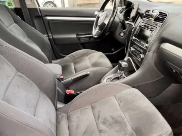 Авто Volkswagen Golf 2010 № 7659144