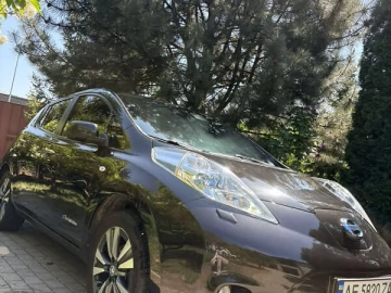 Авто Nissan Leaf 2013 № 7659145