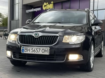 Авто Skoda Superb 2012 № 7659161