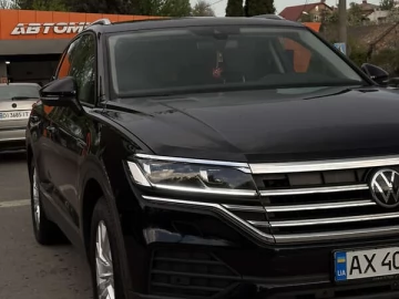 Авто Volkswagen Touareg 2020 № 7659276