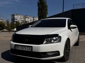 Авто Volkswagen Passat 2012 № 7659401