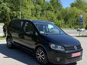Авто Volkswagen Touran 2010 № 7659403