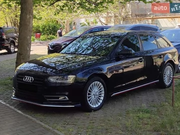 Авто Audi A4 2013 № 7659416