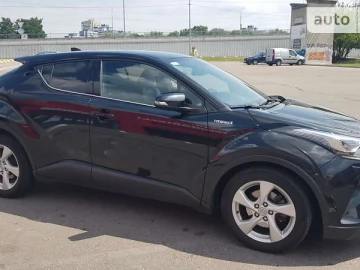 Авто Toyota C-Hr 2017 № 7659462