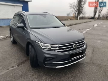 Авто Volkswagen Tiguan 2021 № 7659497