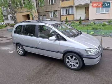 Авто Opel Zafira 2004 № 7659535