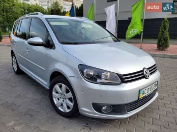 Авто Volkswagen Touran 2015 № 7659741