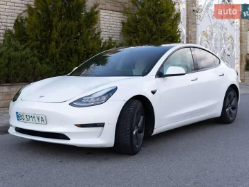 Авто Tesla Model 3 2019 № 7659779