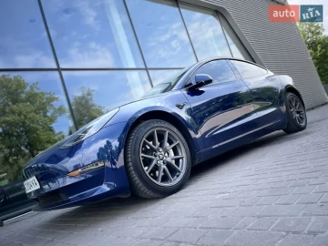 Авто Tesla Model 3 2022 № 7659791