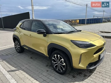 Авто Toyota Yaris Cross 2022 № 7659797