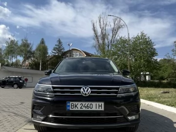 Авто Volkswagen Tiguan 2019 № 7659807