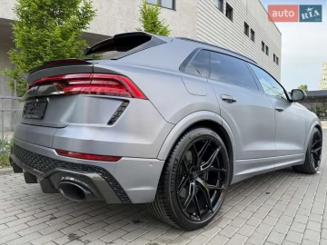 Авто Audi Rs Q8 2021 № 7659834