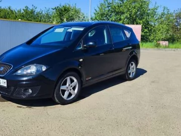 Авто SEAT Altea Xl 2011 № 7660006