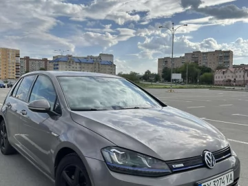 Авто Volkswagen E-Golf 2014 № 7660012