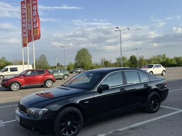 Авто BMW 7 Series 2003 № 7660025