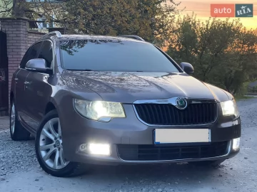 Авто Skoda Superb 2010 № 7660034