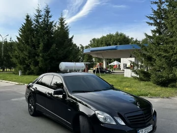 Авто Mercedes E-Class 2012 № 7660044