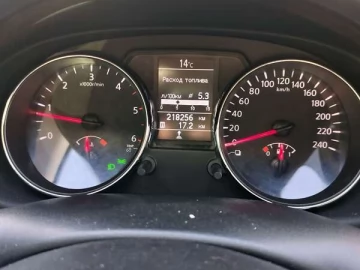 Авто Nissan Qashqai 2 2011 № 7660053
