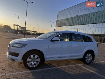 Авто Audi Q7 2013 № 7660141