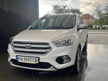 Авто Ford Kuga 2019 № 7660146