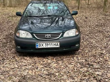 Авто Toyota Avensis 2001 № 7660211