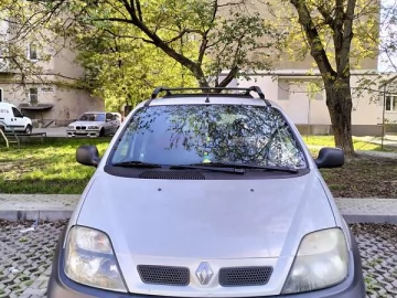 Авто Renault Megane Scenic 2000 № 7660252