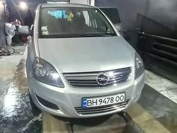 Авто Opel Zafira 2010 № 7660337