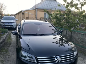 Авто Volkswagen Passat 2011 № 7660389