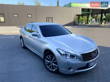 Авто Infiniti M37 2012 № 7660426