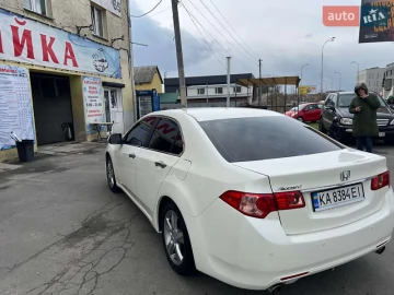 Авто Honda Accord 2011 № 7660438