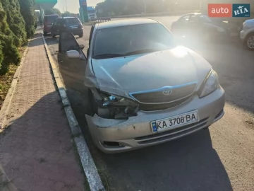 Авто Toyota Camry 2004 № 7660667