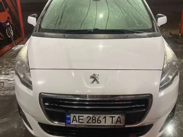 Авто Peugeot 5008 2016 № 7660673