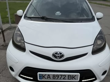 Авто Toyota Aygo 2013 № 7660676
