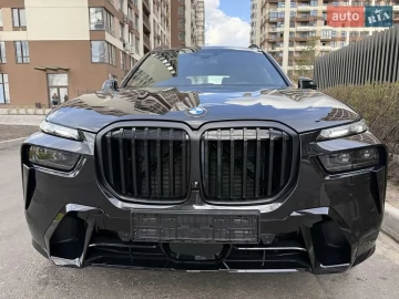 Авто BMW X7 2024 № 7660730