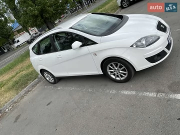 Авто SEAT Altea Xl 2010 № 7660800