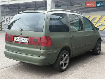 Авто Volkswagen Sharan 2002 № 7661028