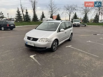 Авто Volkswagen Touran 2006 № 7661051