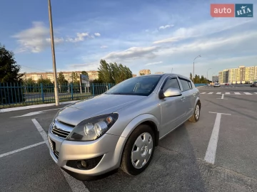 Авто Opel Astra 2012 № 7661070
