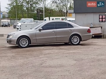 Авто Mercedes E-Class 2003 № 7661088
