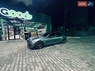 Авто BMW 5 Series 2013 № 7661105