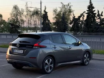 Авто Nissan Leaf 2019 № 7661121