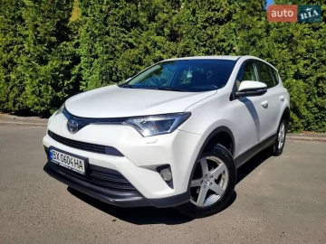 Авто Toyota Rav4 2017 № 7661126