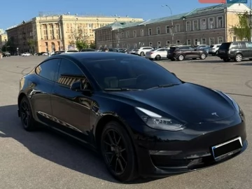 Авто Tesla Model 3 2022 № 7661149