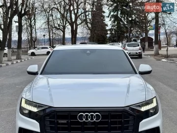 Авто Audi Q8 2019 № 7661171